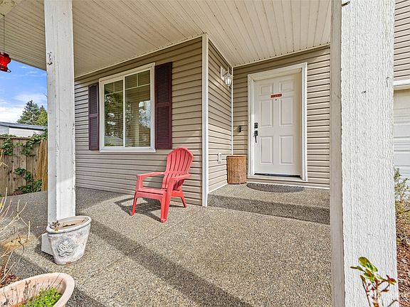 3rd image of 5770 Arcarro Court SE