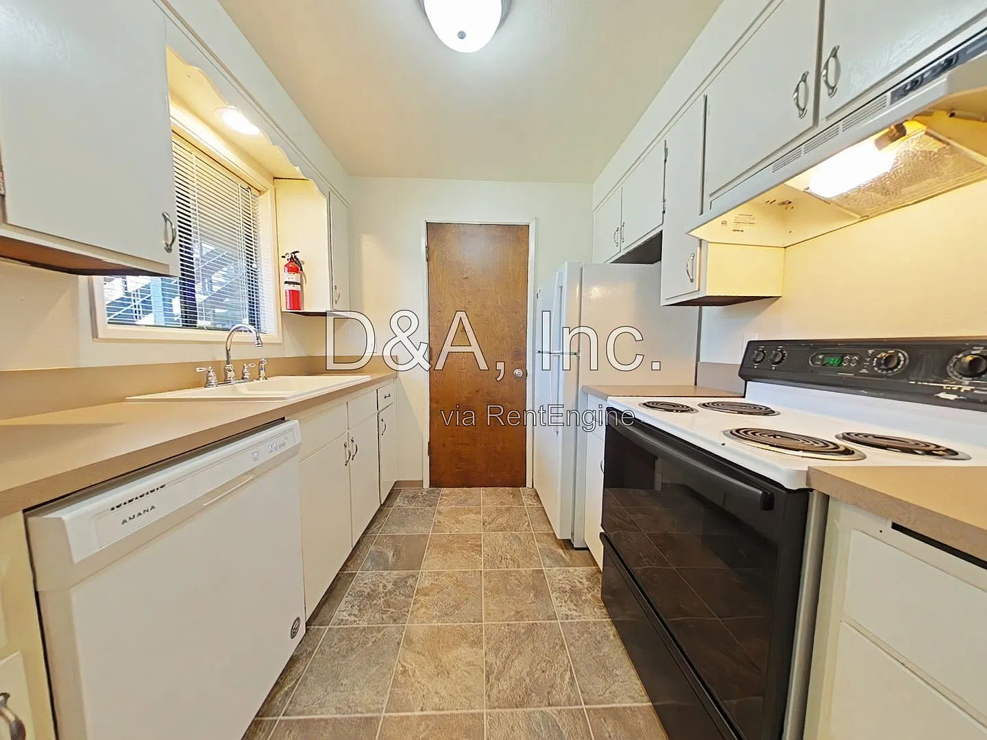 2 bed, 1.0 bath, 750 sqft, $1,295 — Photo 4