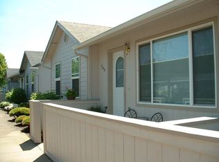 5540 E St, Springfield, OR 97478