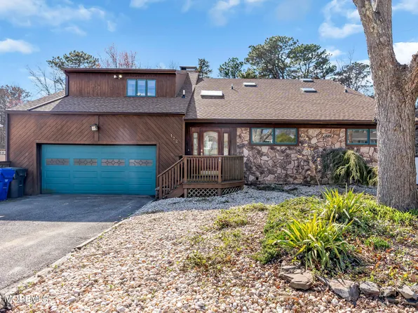 172 Smith Circle, Point Pleasant, NJ 08742