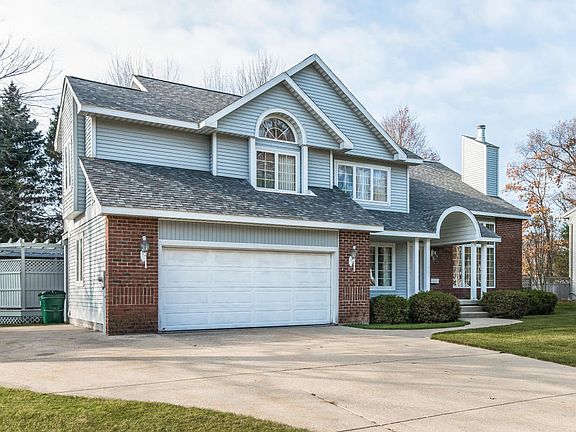 4th image of 3961 Dunes Pkwy