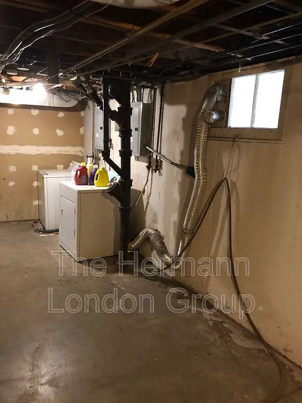 1 bed, 1.0 bath, 750 sqft, $850 — Photo 2