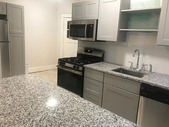 2nd image of 2118 Portis Ave #2F