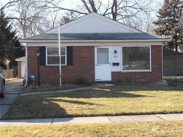1st image of 2161 Bacon Ave