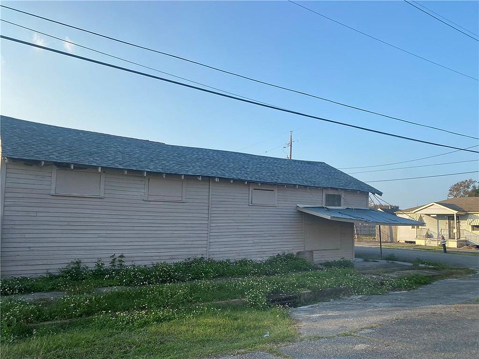 1st image of 5726 Dauphine St