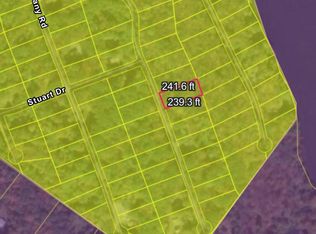 Ferris Rd, Hawley, PA 18428