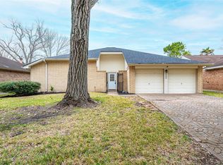 2506 Bisontine St, Friendswood, TX 77546
