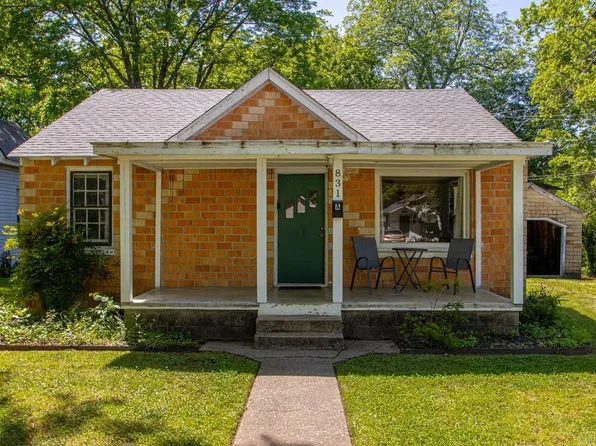 831 Center St, Conway, AR 72034