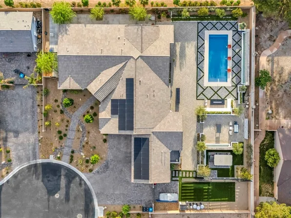 7780 Hickam Ave, Las Vegas, NV 89129