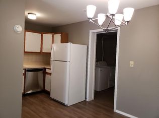 1575 Perry Ct #13, Aurora, IL 60505