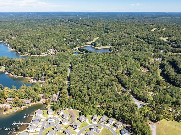5th image of Lakeview Ridge Cir