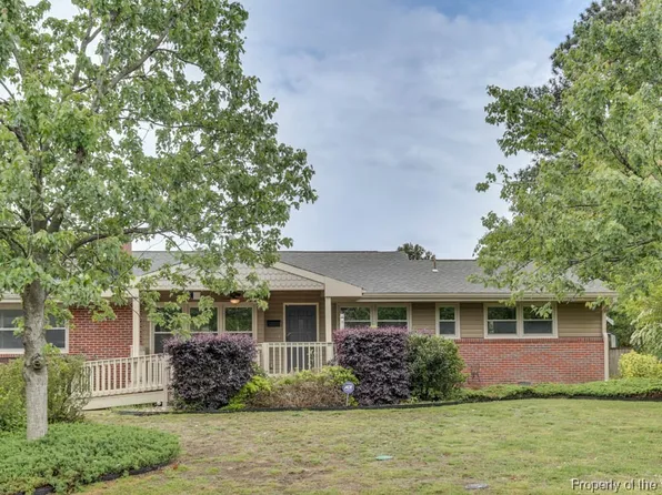 15 Meadowbrook Dr, Hampton, VA 23666
