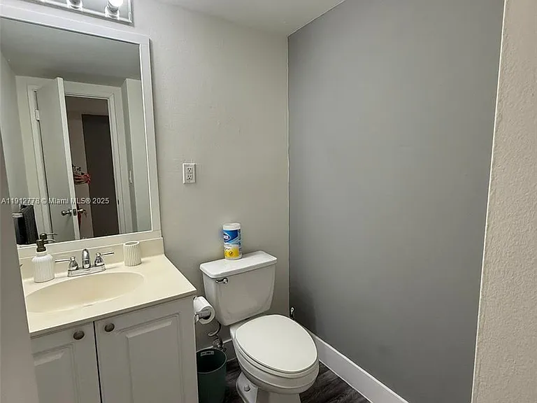 19380 Collins Ave #1209 — Photo 14