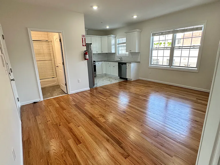 156 Midland Ave #1 — Photo 1
