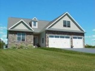 2723 Northridge Dr, Duluth, MN 55811