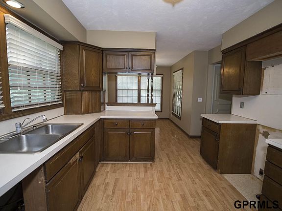4th image of 12455 Oakair Dr