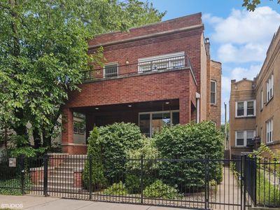 4237 N Richmond St, Chicago, IL, 60618