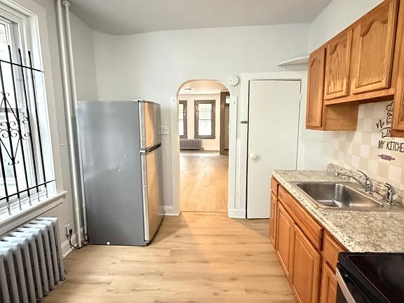2nd image of 3218 Potter St #1