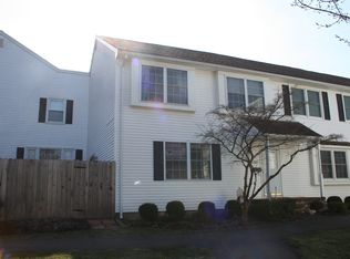 1611 William And Mary Cmn #1611, Hillsborough, NJ 08844