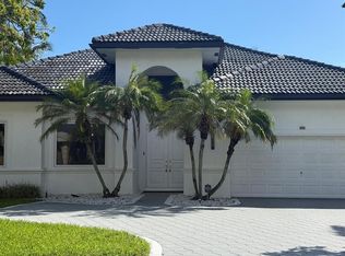 830 Bailey St, Boca Raton, FL 33487