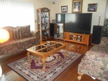 2nd image of 1950 Glendora Way