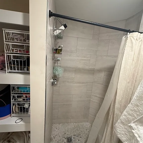 220 Middlesex Ave #3 — Photo 5