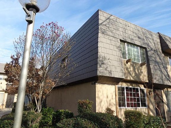 2nd image of 5188 E Ashlan Ave APT 122