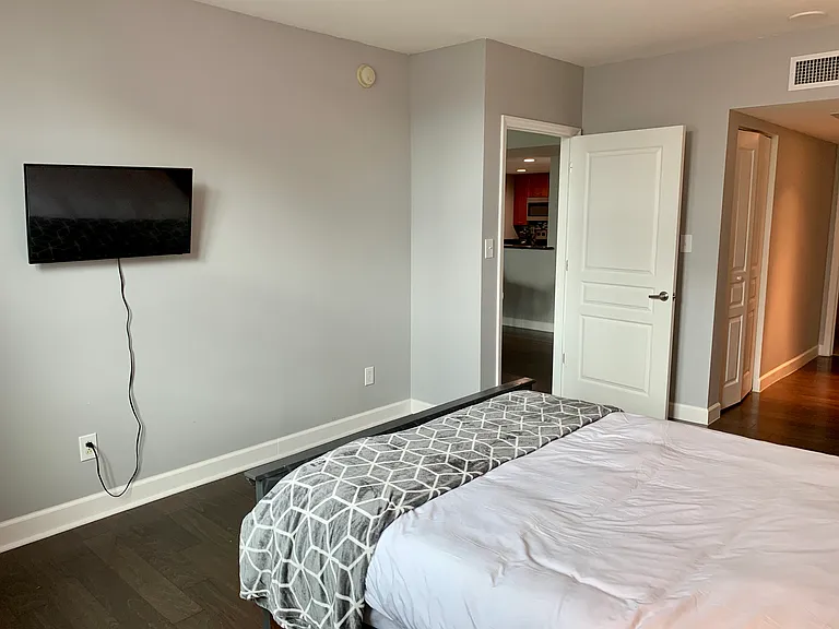 300 S Duval St #812 — Photo 21