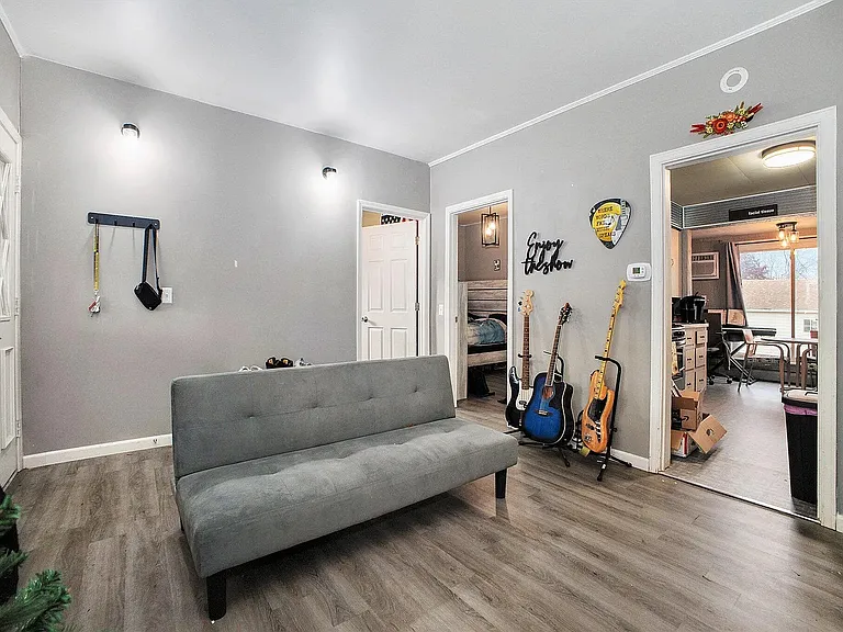 1615 Lyon St NE #1 — Photo 4
