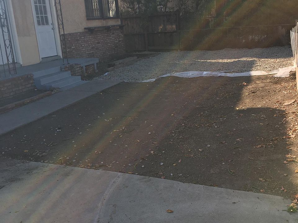 1st image of 10332 S Avalon Blvd