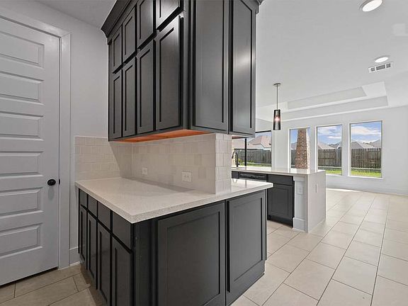 5th image of 18919 Toscana Ln