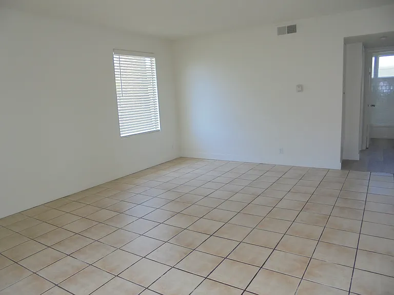 10325 Lehigh Ave #1 — Photo 4
