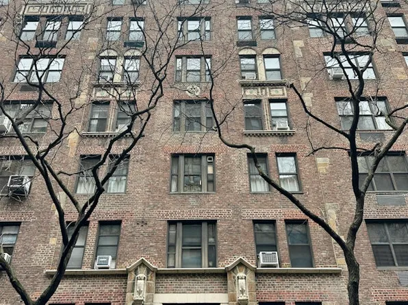 210 East 73rd Street image 10 of 15