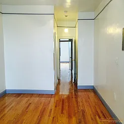 Rented by aptsandlofts.com