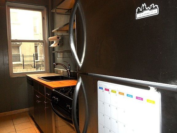 4th image of 305 W 106th St APT 2