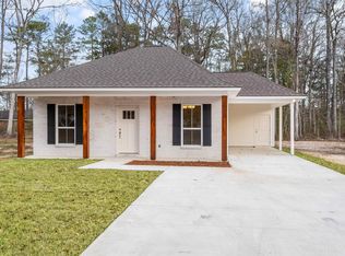 20943 Oregon St, Livingston, LA 70754