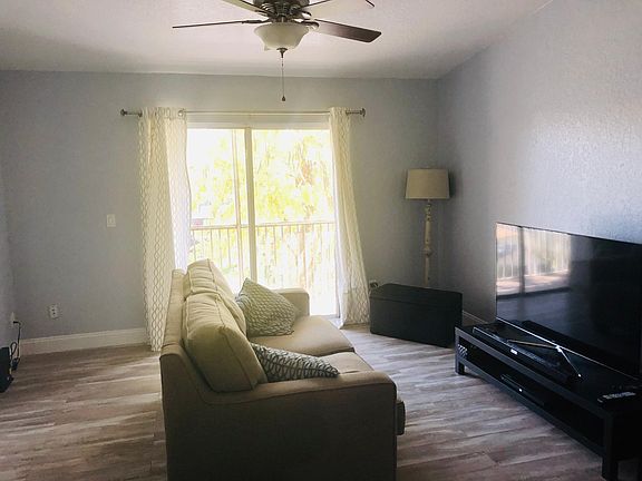 4th image of 3578 NW 91st Ln #3578