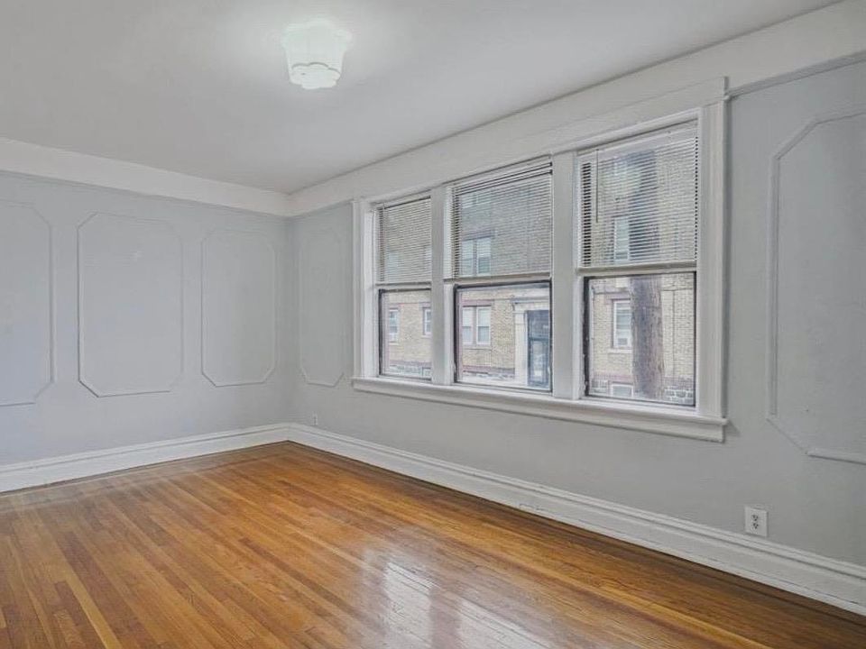 2nd image of 7111 Palisade Ave APT A5