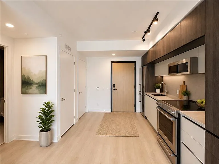 185 Millway Ave #1.5 — Photo 30