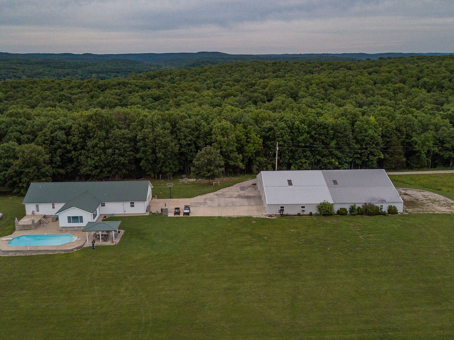 925 Middleton Road, Taneyville, MO 65759 MLS 60250466 Zillow