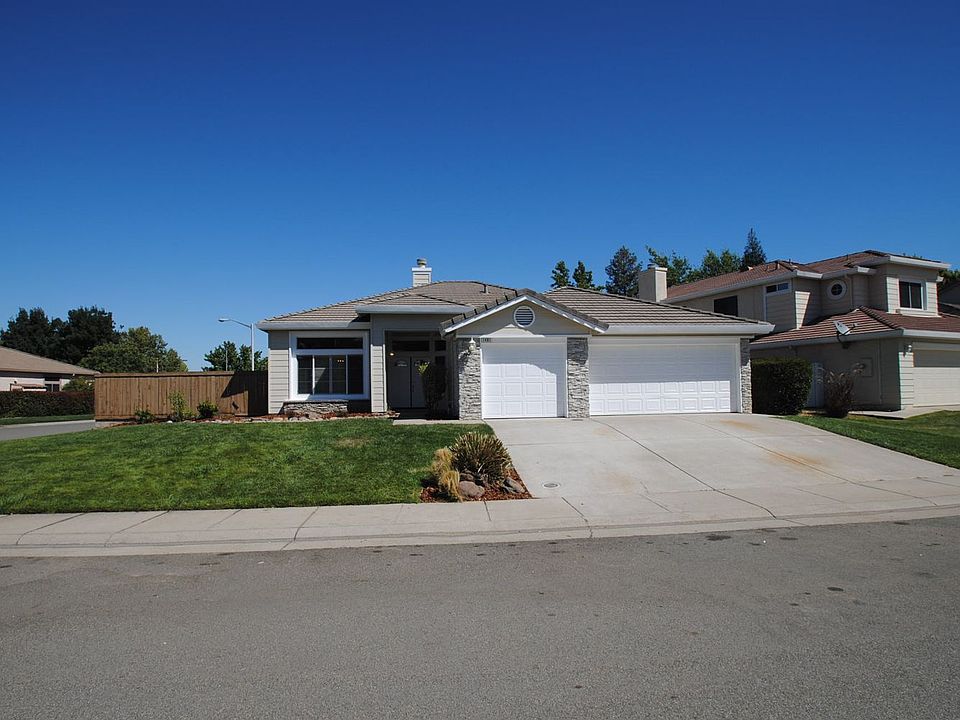 1st image of 1401 Voltaire Dr