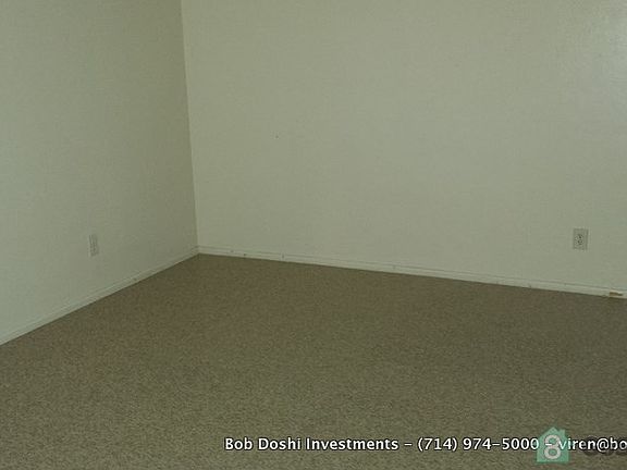 5th image of 1155 W Olive St