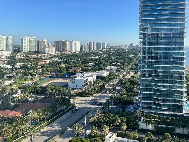 1st image of 19333 Collins Ave APT 2102