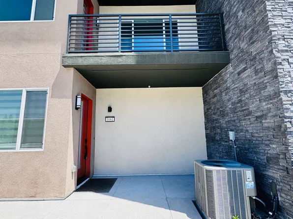 1081 Cadence, Irvine, CA 92618