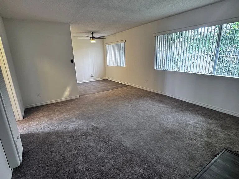 Arlington Apartments — Photo 13