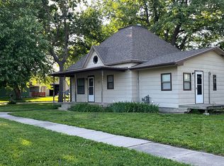 177 G St, Hampton, NE 68843