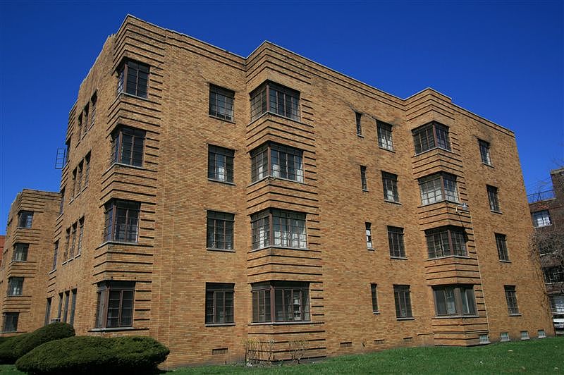 950 Whitmore East Side