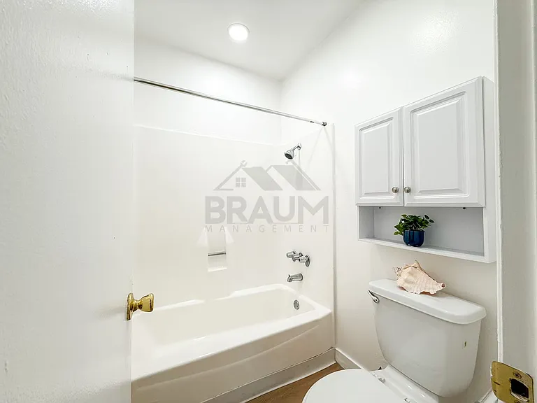 5461 KESTER — Photo 16