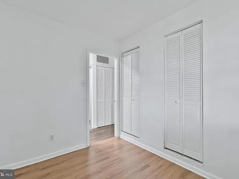 7634 Normandy Rd — Photo 18
