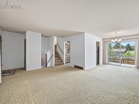 4th image of 1524 Zaiger Pl